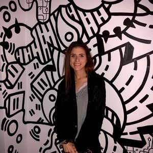 Meet your Posher, Abigail